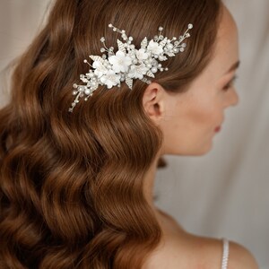 Bridal Flower Hair Piece, Wedding Hair Vine, Pearl Comb Floral Headpiece image 8