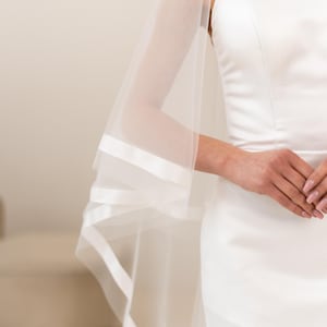 Thick satin ribbon wedding veil, Cascading bridal veil, Double tier knee length veil, Bridal elegant veil, Chapel 2 tier cathedral veil