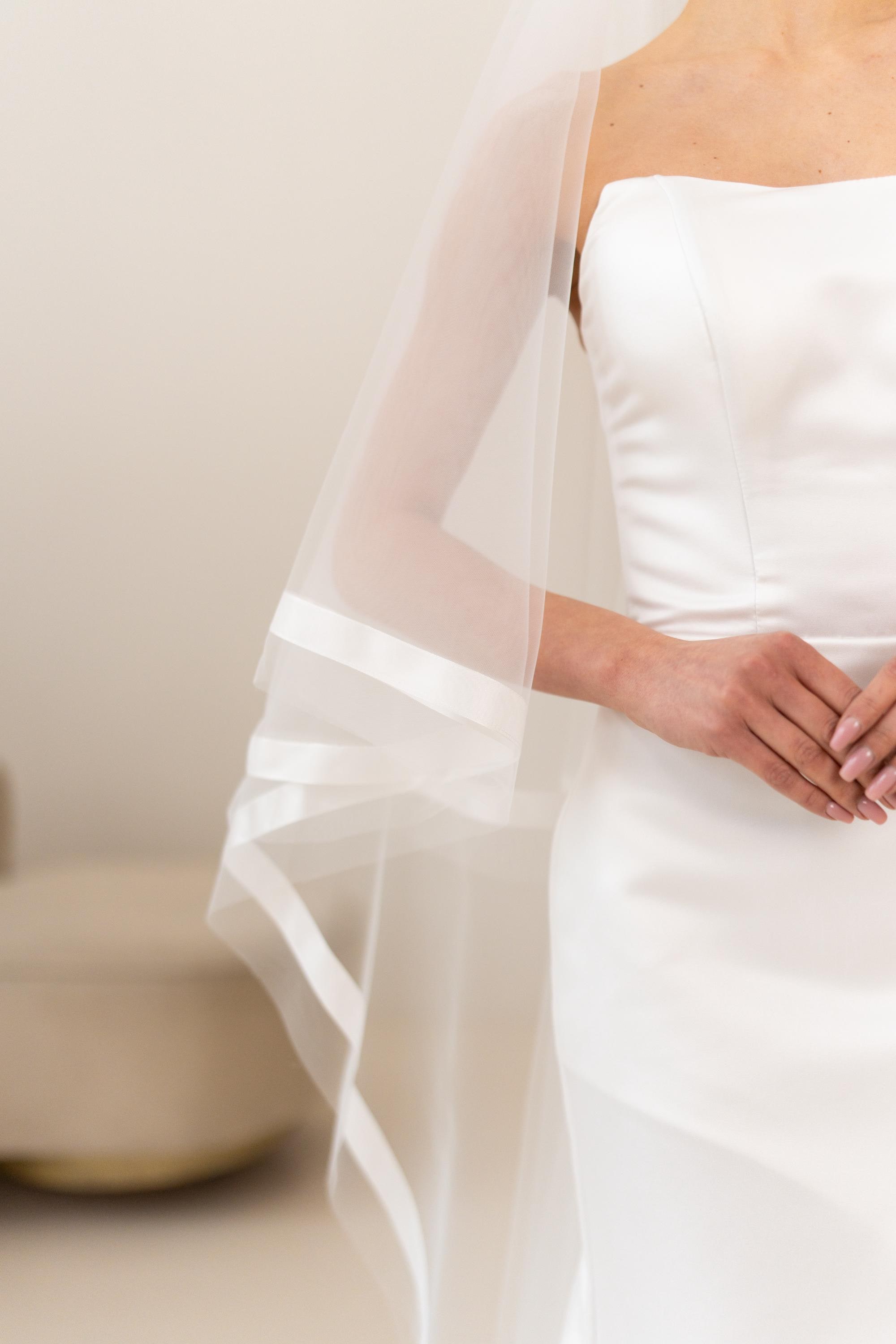 Knee Length Veil With Blusher - Etsy