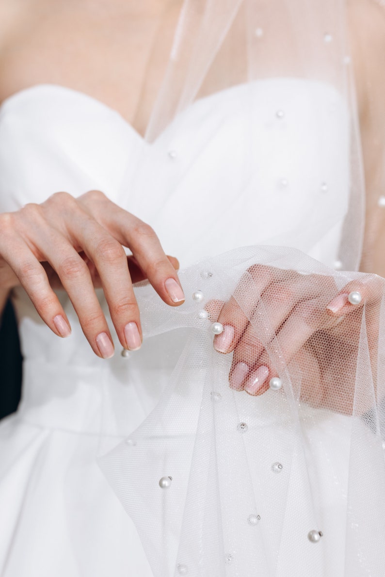 Pearl Wedding Veil, Chapel Bridal Fingertip Veil, Single Layer White Veil Ivory Simple Veil image 3