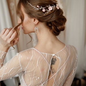 Blush flower bridal hair piece, wedding boho floral headpiece, wedding hair piece, bridal hair vine pearl image 7