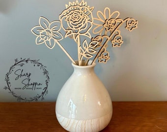 Wooden Birth Month Flower Bouquet - Custom Family Keepsake