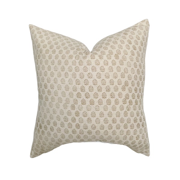 Paige / Ivory Tan Floral Handblock Pillow Cover / Warm Tone Designer Fabric / Neutral Home Decor / 18x18 / 20x20 / 22x22 / 24x24 / Lumbar