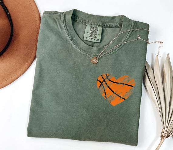 Retro Heart Basketball Mama Shirt, Basketball Season Mom Shirt, Basketball Lover Shirt, Game Day Basketball Lover Shirt, Jersey Number