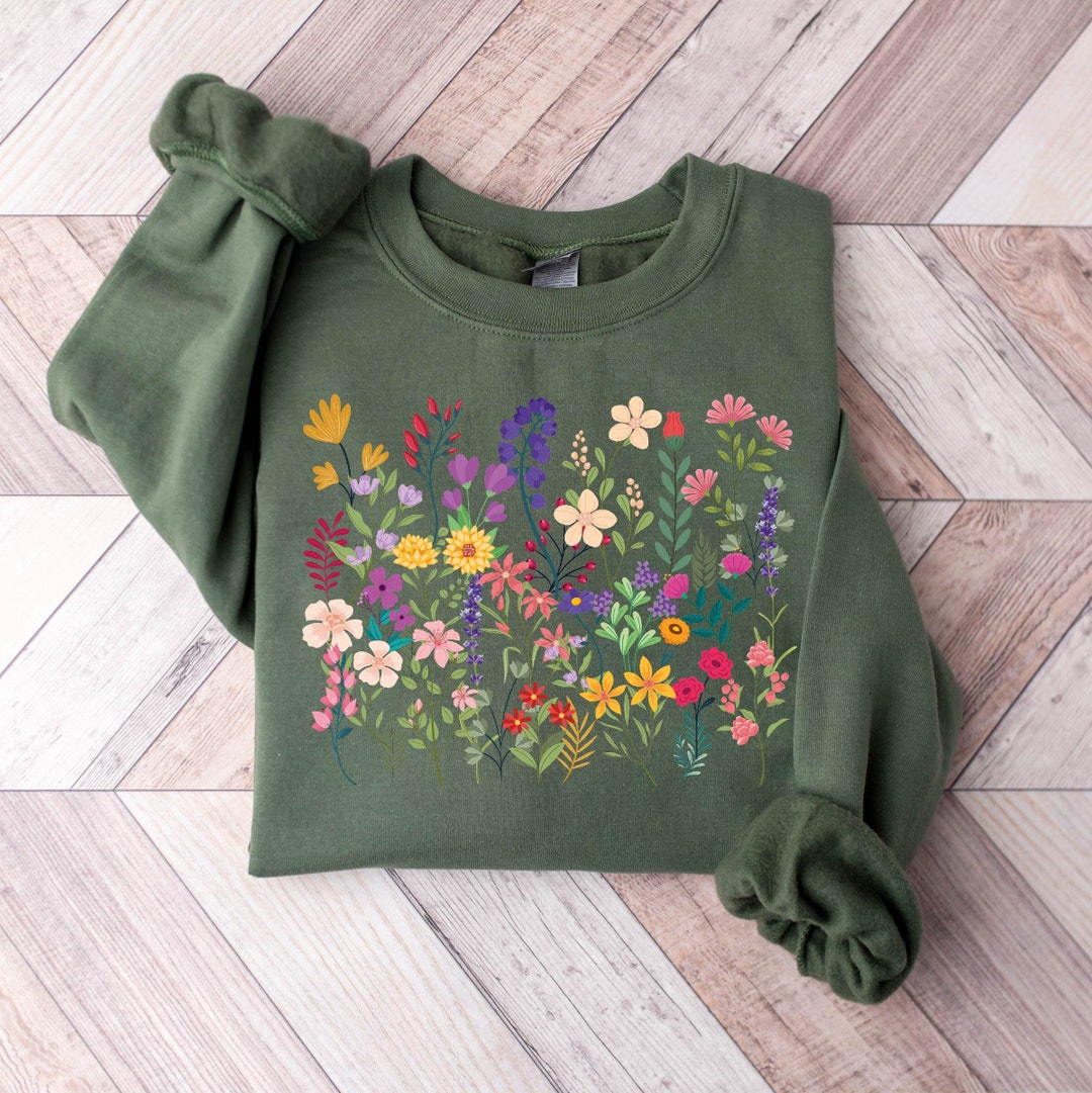 Womens Fall Flowers Sweatshirt, Boho Wildflowers Cottagecore Shirt ...