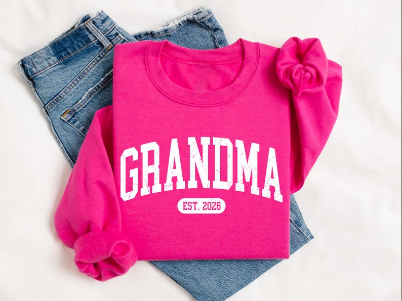 Personalize Mom Gift For Grandma Sweatshirt, Mothers Day Gift, Nana Sweater, Gigi Mimi Tia Mommy Outfit zdjęcie 9