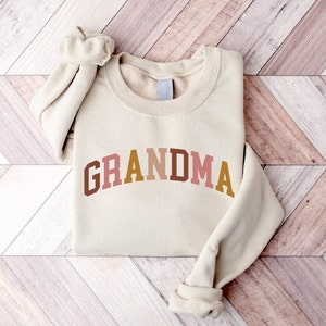 Grandma Sweatshirt, Nana Sweatshirt, Mother's Day Gift, Gift For Mother, Mama Hoodie, Christmas Sweatshirt, New Mom Shirt, Grammy Shirt