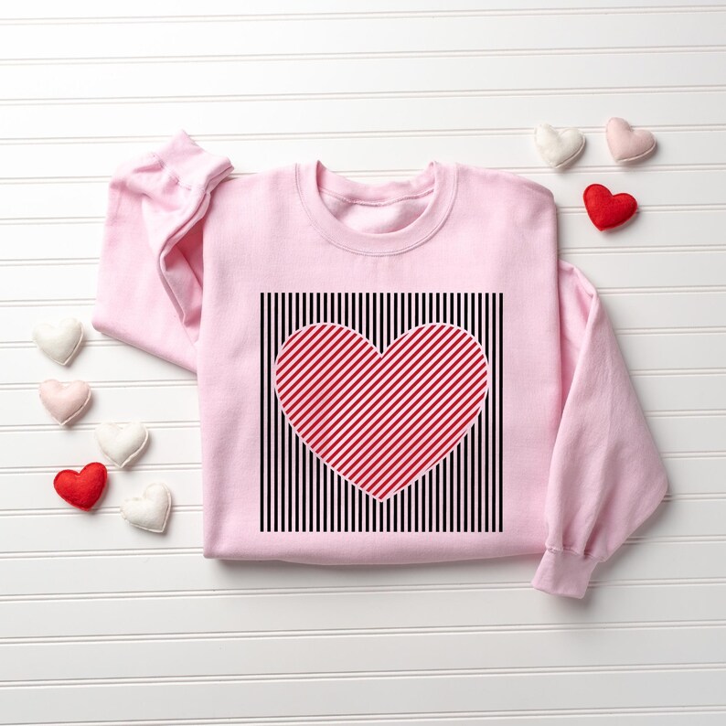 Retro Valentines Heart Sweatshirt, Cute Love Sweatshirt, Womens Valentines Hearts Sweatshirt, Teacher Valentine Sweatshirt, Mom Heart Shirt image 3