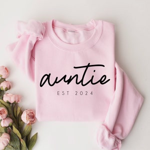 Personalize Est Auntie Sweatshirt, Mothers Day Gift, Christmas Gift For Auntie, Cute Auntie Sweatshirt, Funny Aunt Sweatshirt, Tia Shirt image 6