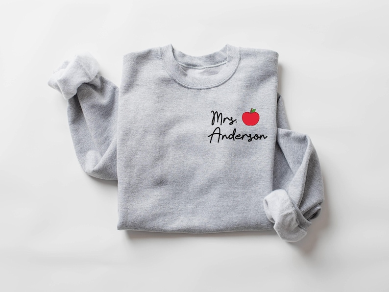 Sudadera personalizada con apellido de profesor, regreso a clases, camiseta de maestra, camiseta personalizada para profesor, agradecimiento al profesor, regalo para profesor imagen 4