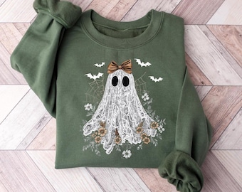 Floral Ghost Sweatshirt, Cute Ghost Shirt, Womens Ghost Shirt, Cottagecore Halloween, Retro Halloween Gift, Spooky Season, Halloween Outfit