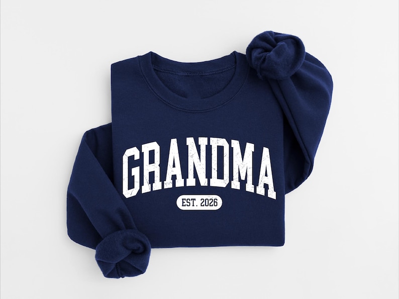 Personalize Mom Gift For Grandma Sweatshirt, Mothers Day Gift, Nana Sweater, Gigi Mimi Tia Mommy Outfit zdjęcie 8