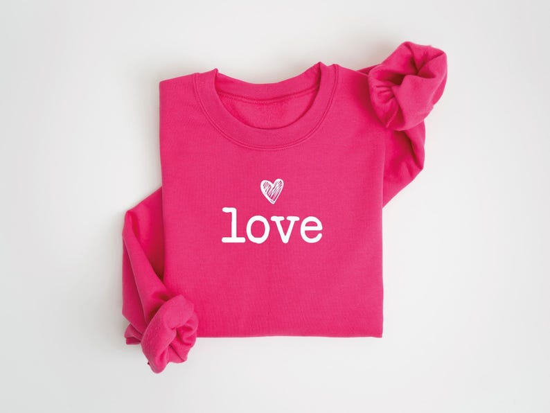 Sudadera con corazones de San Valentín para mujer, sudadera con corazones de San Valentín para maestra, camiseta con corazones para mamá, camiseta del Día de San Valentín imagen 2