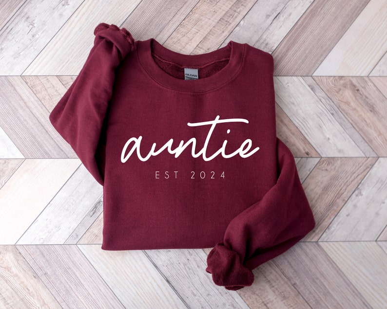 Personalize Est Auntie Sweatshirt, Mothers Day Gift, Christmas Gift For Auntie, Cute Auntie Sweatshirt, Funny Aunt Sweatshirt, Tia Shirt image 3