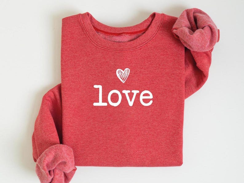 Sudadera con corazones de San Valentín para mujer, sudadera con corazones de San Valentín para maestra, camiseta con corazones para mamá, camiseta del Día de San Valentín imagen 1