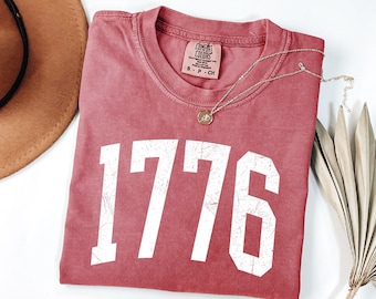 Retro USA 1776 Shirt, Womens USA Shirt, 4th of July Shirt, America Shirt, Patriotic Day Shirt, Womens 4th of July Shirt, American Flag Shirt