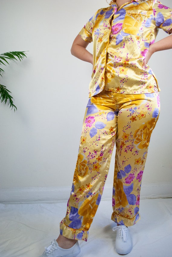 Yellow Floral Pajama Set / Vintage 80s 90s Y2K Si… - image 2