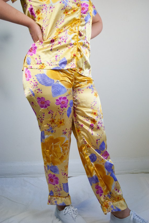 Yellow Floral Pajama Set / Vintage 80s 90s Y2K Si… - image 6