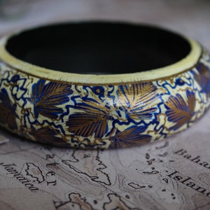 Handpainted Bangle- Blue & White
