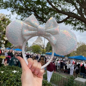 Iridescent Minnie Ears White Color Changing Reflective Sequin Mickey Ears Classic Disney Park Ear Inspired Headband Disneyland Disney World