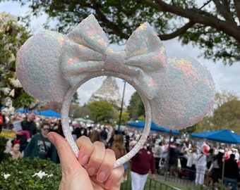Iridescent Minnie Ears White Color Changing Reflective Sequin Mickey Ears Classic Disney Park Ear Inspired Headband Disneyland Disney World