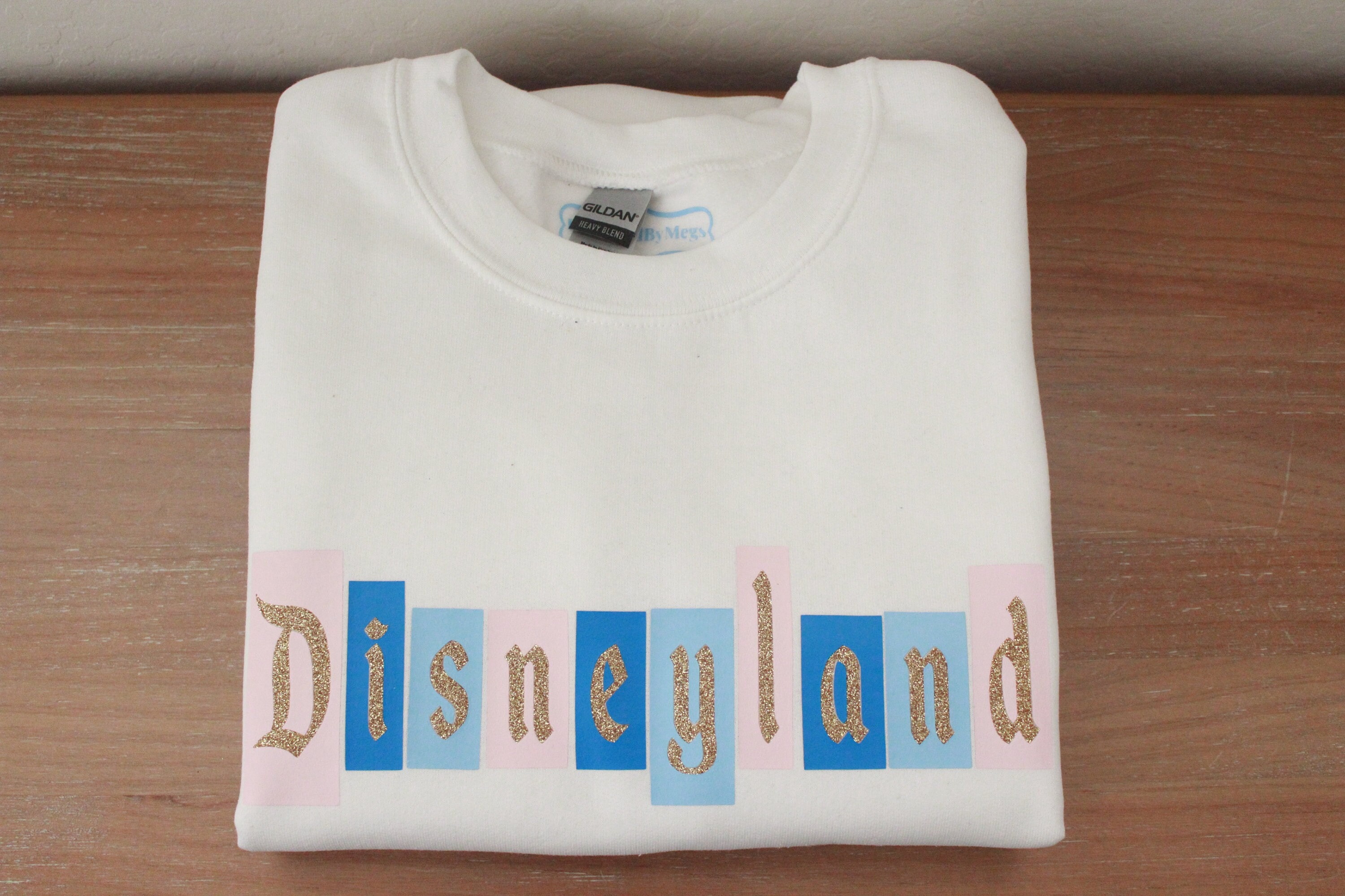 ♡オーダー専用ページ♡ Classic Disneyland Marquee Sign Sweatshirt W/ Gold | Sleeping