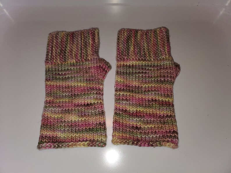 Meltaway Mints Fingerless Gloves Medium image 2