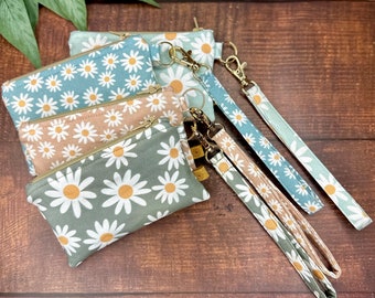 Floral Keychain Change Purse, Coin Purse, Keychain pouch, Handmade Zipper Bag, Gifts for girls, Gifts for her, accessories