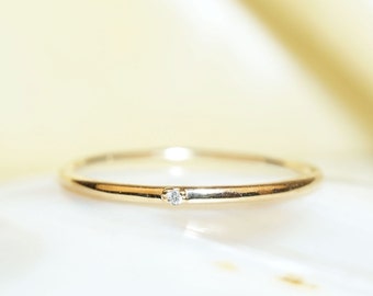 14k Gold Diamond Solitaire Ring / Stackable Diamond Ring / Solid Gold Ring / Natural Diamond Wedding Ring / Tiny Diamond Ring /Stacking Ring