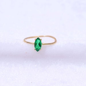 Marquise Emerald Ring / 14K Gold Emerald Ring / Emerald Jewelry / Gift for Her / May Birthstone/ Wedding Ring / Engagement Ring / Prong Set image 7