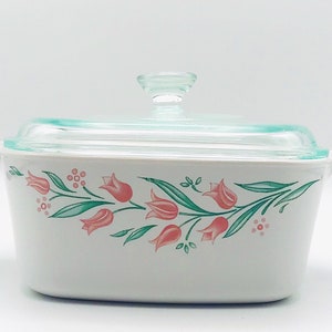 Vintage CorningWare Rosemarie 1.5 Liter with Pyrex Lid