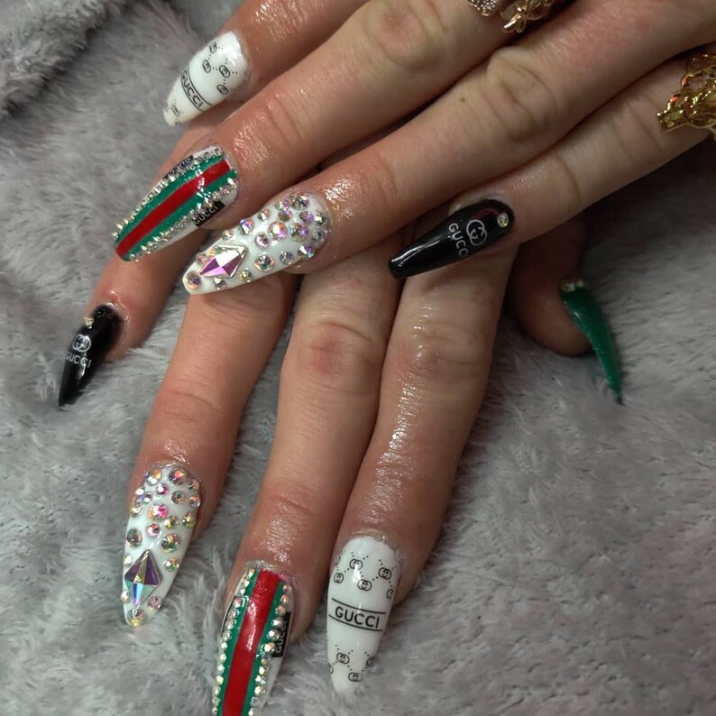 Bling press on nails|red|green|white