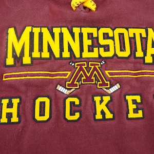 VINTAGE Minnesota hockey hoodie youth 10/12 size