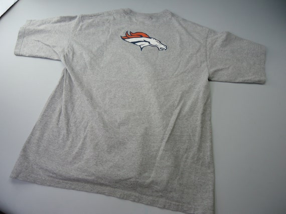 Denver Broncos t shirt - image 3