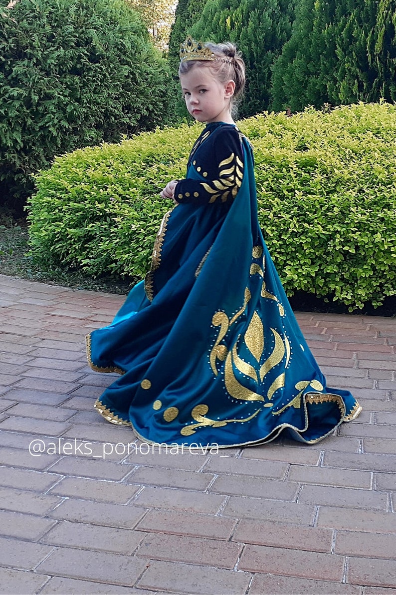 Queen Anna Frozen 2 cosplay costume for girl disney Halloween | Etsy