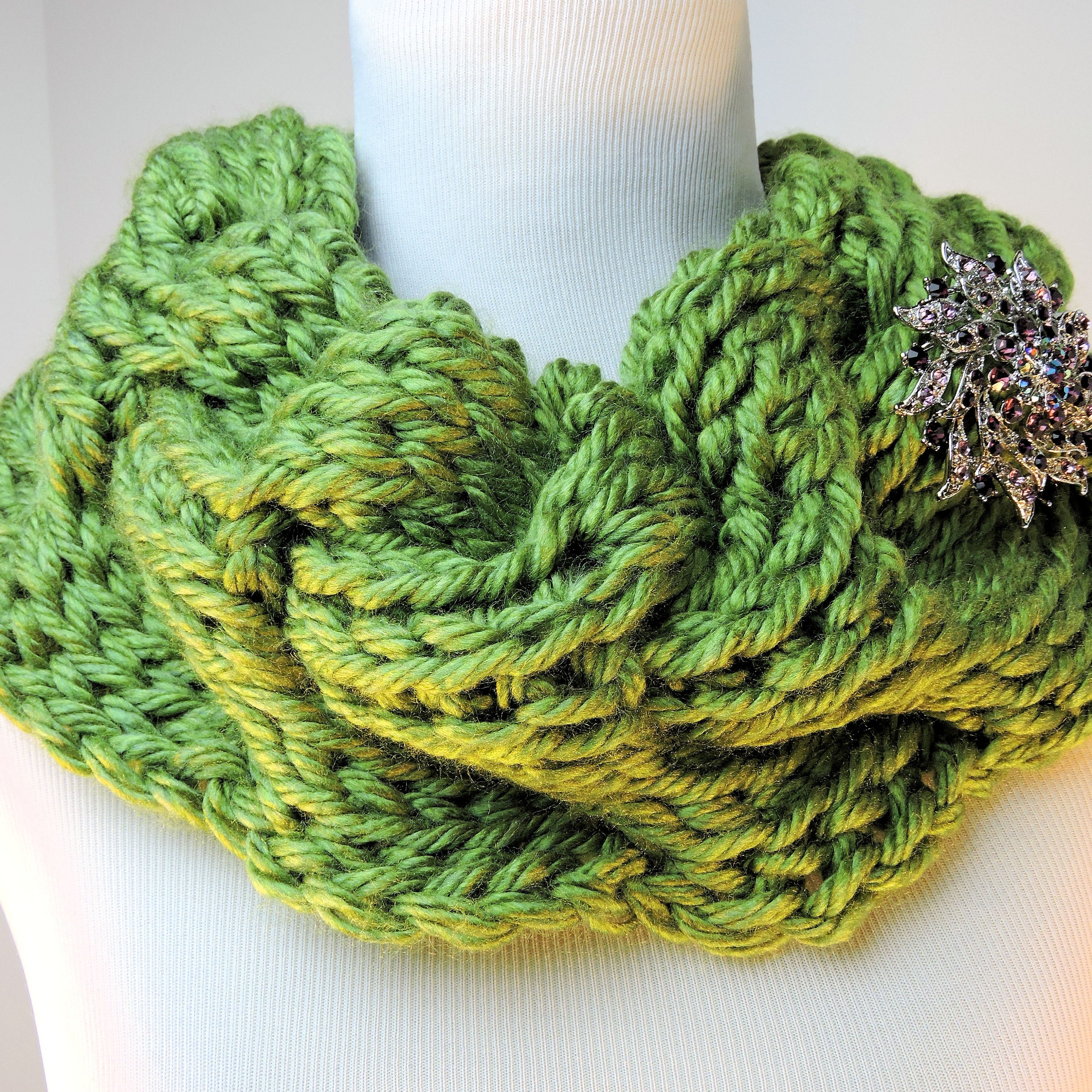 Crochet Infinity Scarf Pattern: Textured Wave Cowl (PDF Download) - Etsy