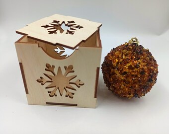 Natural Baltic Amber Christmas Tree Ornament with Wooden Box