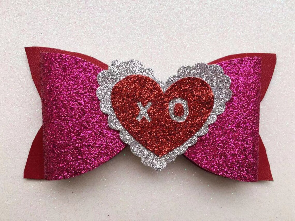 Download Valentine Heart Bow Template SVG Heart Bow SVG Bow ...