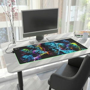Zombie Horde LED Gaming Mauspad, Geschenk für Gamer, Computer Zubehör, PC, LED Beleuchtung, RGB, Horror Geschenk, Untot, gruselig, gruselig, Schreibtisch