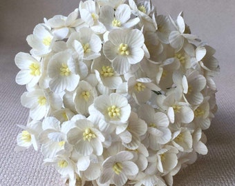 50pcs mini paper flower white color mulberry paper flower 25mm for DIY scrapbook flower wedding card wrist corsage craft bouquet valentines