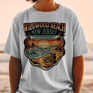 Wildwood Beach New Jersey T-Shirt, Vintage Sunset Coastal Graphic Tee, Ocean Waves Summer Beachwear, Gift for Beach Lovers