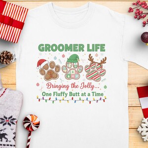 Funny Christmas Pet Groomer T-Shirt, Sweatshirt, Hoodie