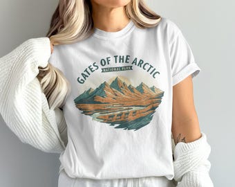 Gates of the Arctic National Park T-Shirt: Caribou Herd, Mountains, Unisex