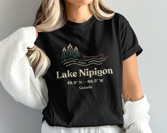 Lake Nipigon Koordinaten T-Shirt Retro Canadian Lake Tee Vintage Natur