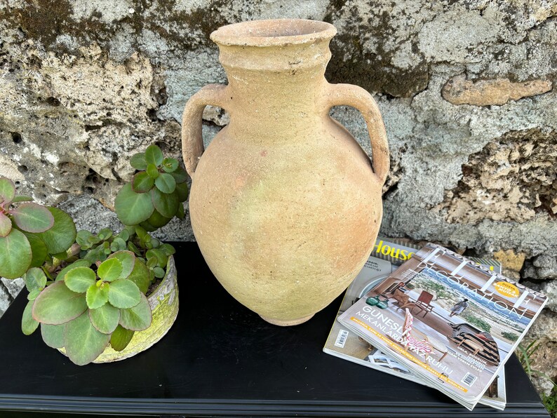 Vintage Decor Old Copper Jug, Aged And Antiqued Copper Vessel / Vase / Pot image 8