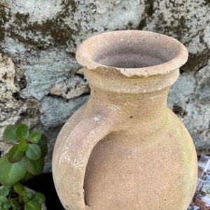 Vintage Decor Old Copper Jug, Aged And Antiqued Copper Vessel / Vase / Pot imagem 9