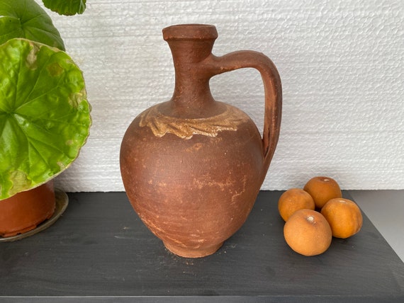 Old Clay Jug, Brown Clay Pot, Wabi Sabi Pottery, Rustic Decor, Old Clay  Vase, Primitive Black Pot, Farmhouse Decor 