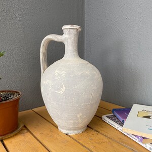 White Clay Jug, Old Clay Pot, Wabi Sabi Pottery, Rustic Decor, Old White Clay Vase, Primitive Black Pot, Farmhouse Decor