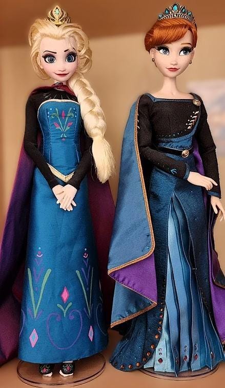 Limited Edition Made To Move Elsa And Anna Dolls Elsa Limited