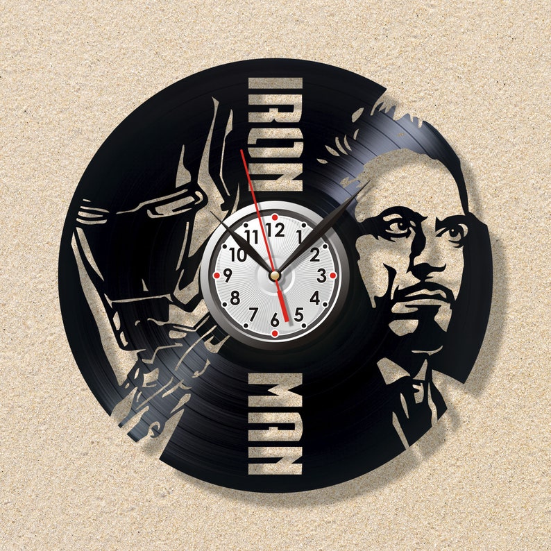 Retro clock Iron clock Man clocks Room decor Superhero wall Iron gift Heroes wall art Clock superhero Old record clocks Wall decor art